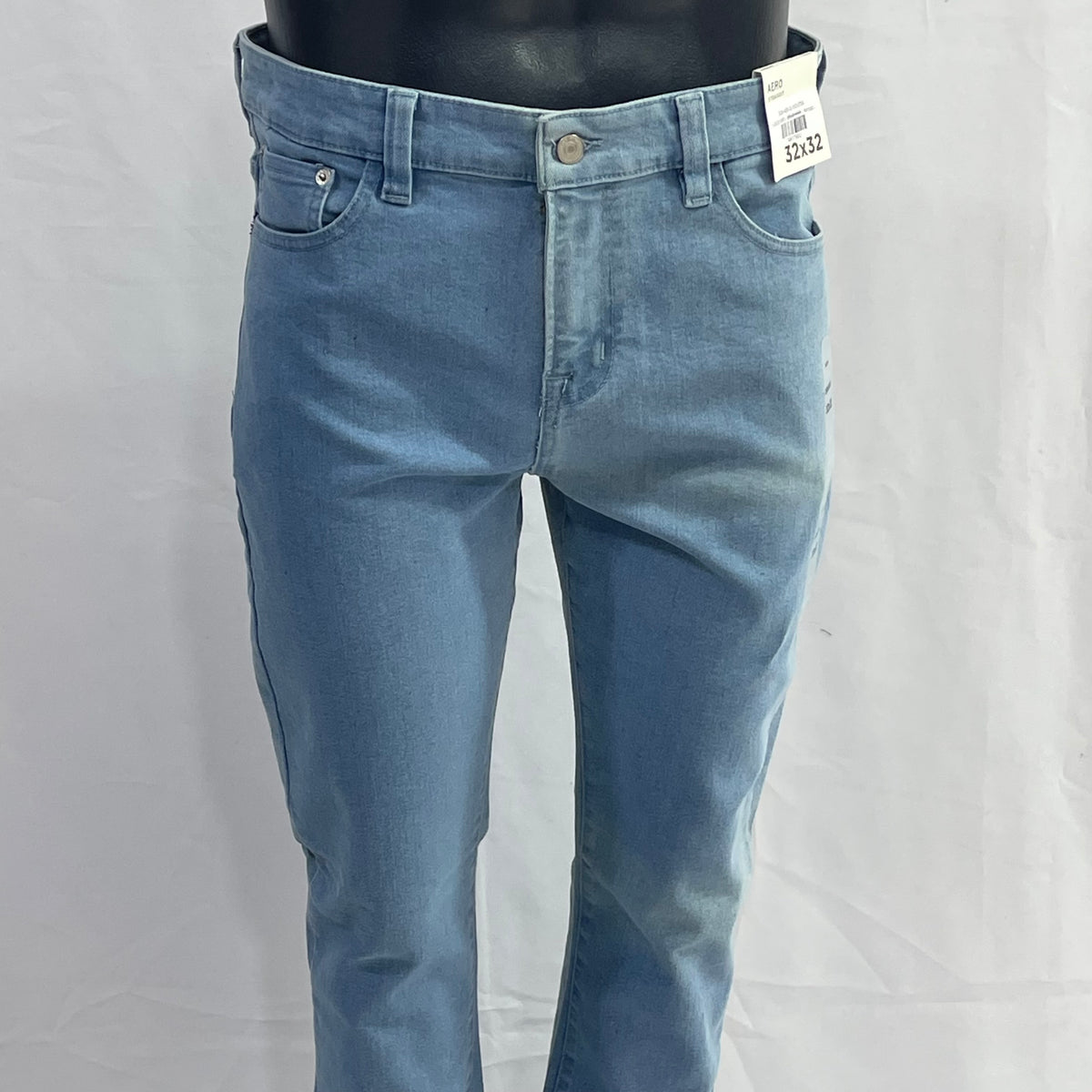 Aeropostal STRAIGHT Jeans Caballero