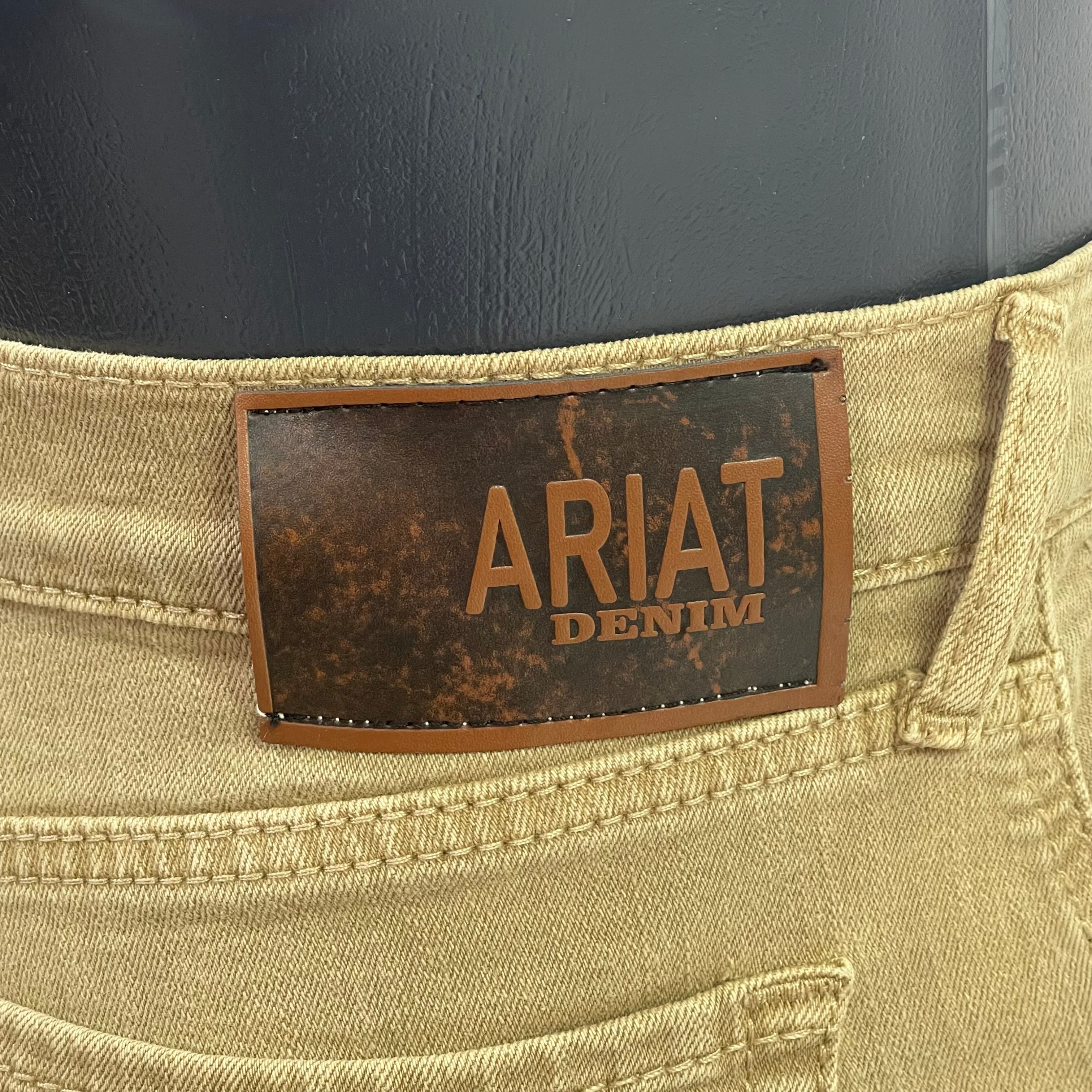 Ariat CAQUI M-Series Jeans Caballero