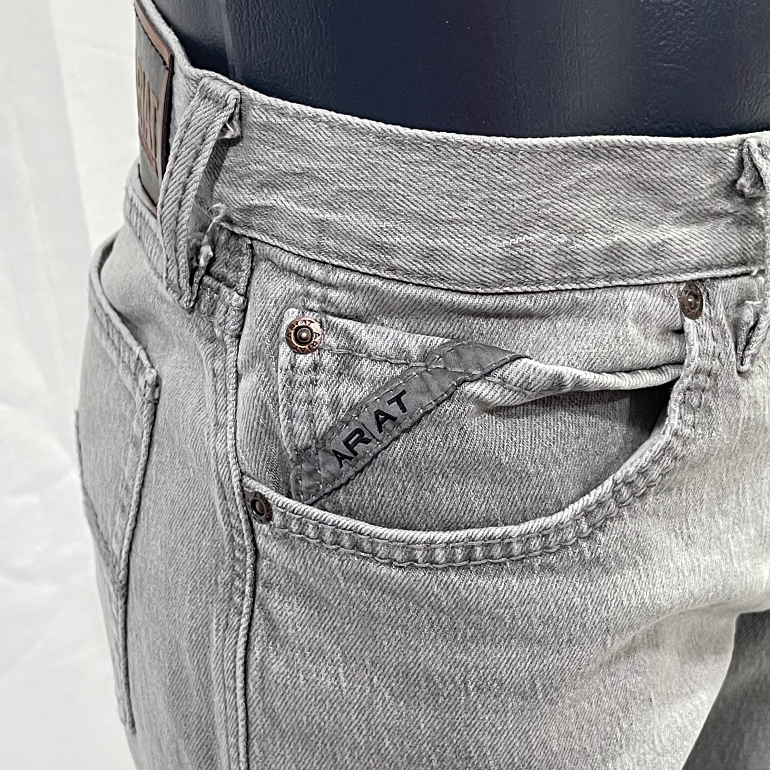 Ariat GRIS M-Series Jeans Caballero